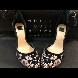 NWOT WHBM BLACK EMBROIDERED HEELS 7M